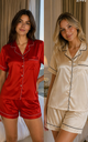 VER. PIJAMA ABOTONADO DE RASO LISO