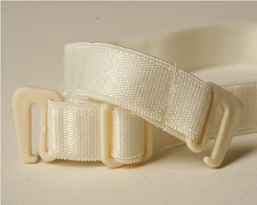 BRETEL TELA CON GANCHO PLASTICO