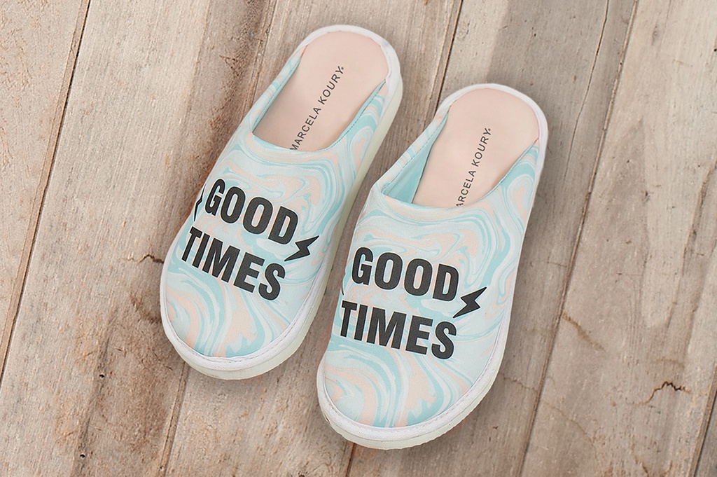 IMPERDIBLE!!! 50% DE DESCUENTO SOBRE PRECIO PUBLICADO!! INV. PAR DE PANTUFLAS ESTAMPADAS "TRIPPY"