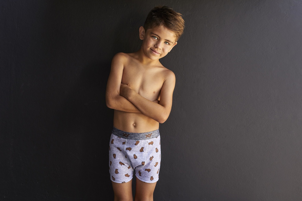 BÓXER NIÑO ALGODÓN-LYCRA ESTAMPADO "CARPINCHO"