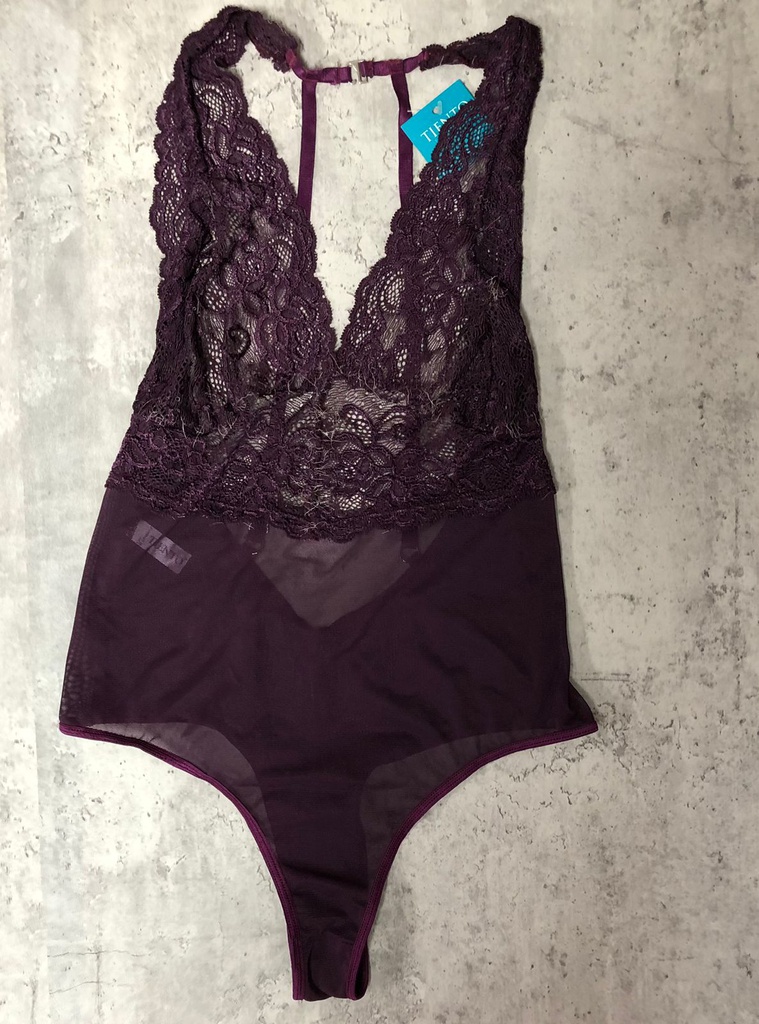 ARTICULO SIN CAMBIO - BODY DE TUL Y ENCAJE - FALLA EN ENCAJE HILOS DESILACHADOS