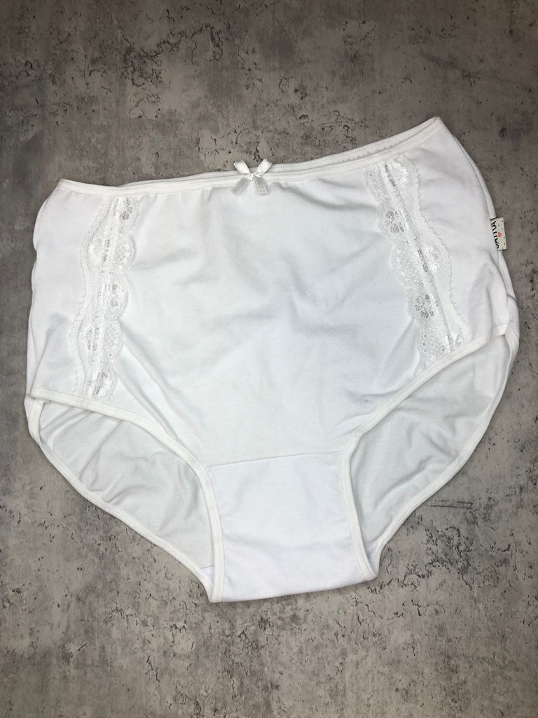 BOMBACHA ESPECIAL LISA ALGODON CON PUNTILLA