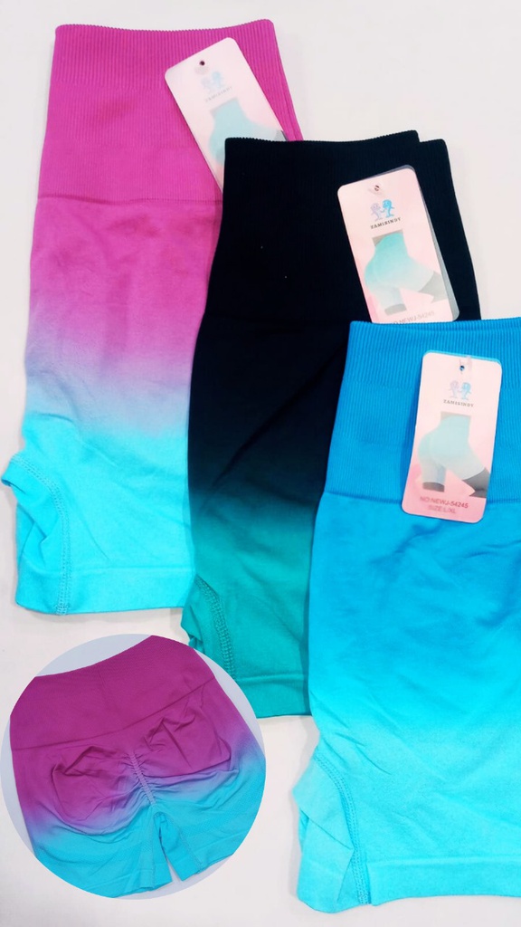 CALZA CON FRUNCE LEVANTA COLA