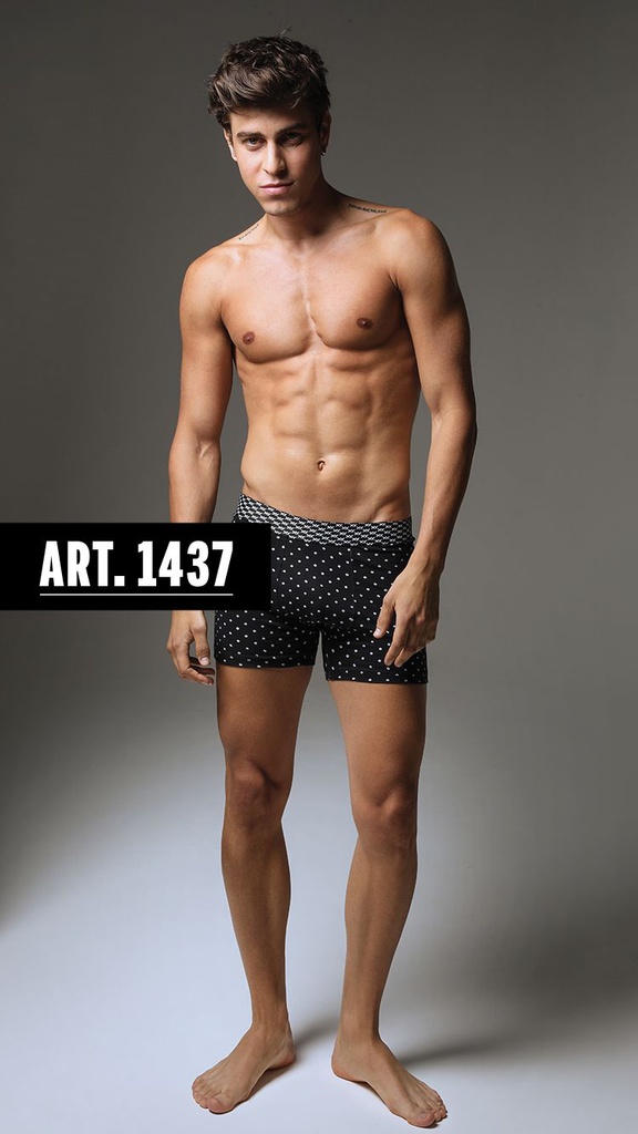 BOXER DE HOMBRE FONDO NEGRO CON CIRCULITOS ESTAMPADO ALG. 