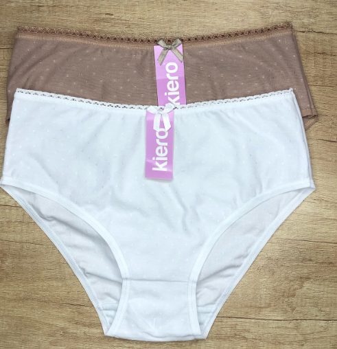 BOMBACHA TIRO CORTO DE ALGODÓN Y LYCRA PLUMETI