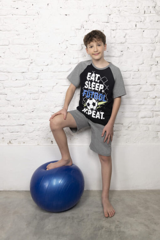 VER. PIJAMA DE JERSEY CON ESTAMPA QUE BRILLA EN LA OSCURIDAD