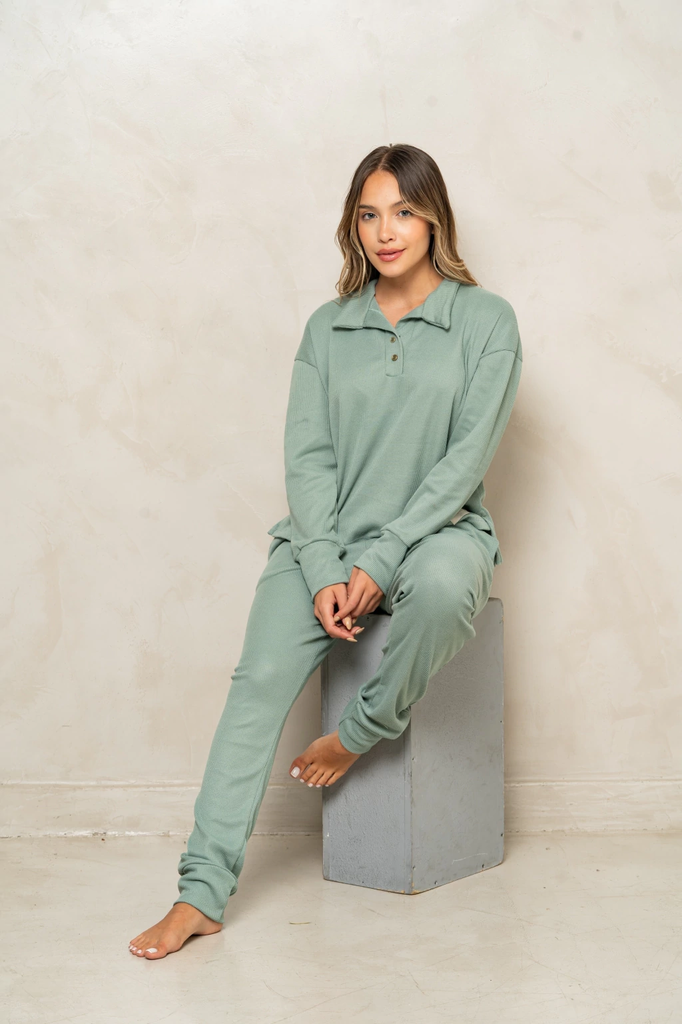 DESCUENTO 10% LIQUIDACION DE TEMPORADA! INV. PIJAMA DAMA REMERA POLO Y PANTALON WAFLE