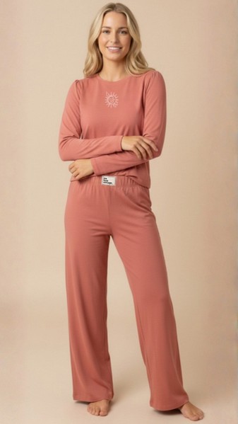 DESCUENTO 10% LIQUIDACION DE TEMPORADA! INV. PIJAMA MANGA LARGA DE DAMA LISO DE ALGODÓN