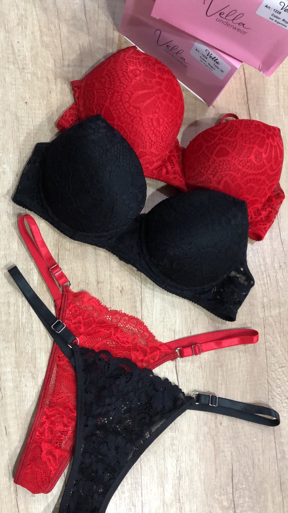 CONJUNTO TAZA SOFT DE ENCAJE CON COLALES REGULABLE